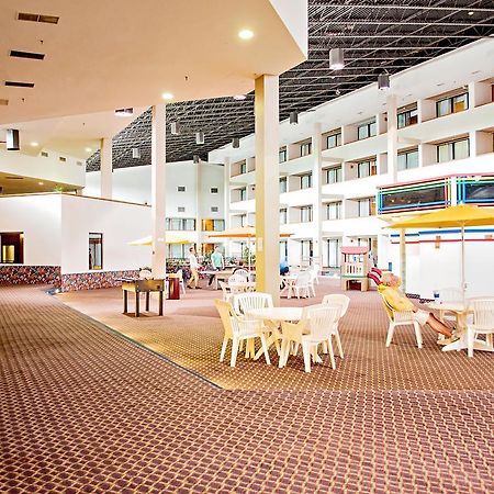 Fern Valley Hotel And Conference Center ลุยส์วิลล์ ภายนอก รูปภาพ